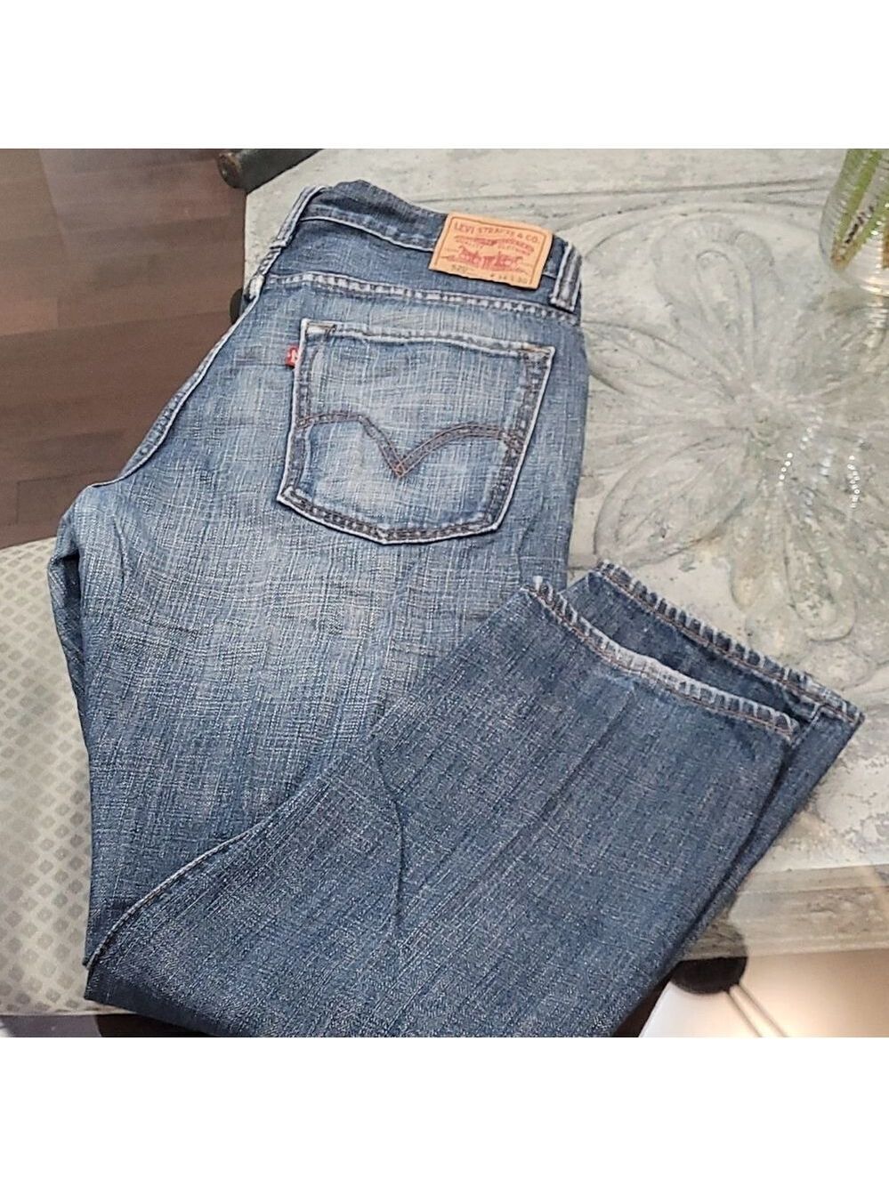 LEVI'S 520 JEANS - Picture 4 of 7